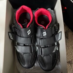 Peloton shoes size 6 / 37